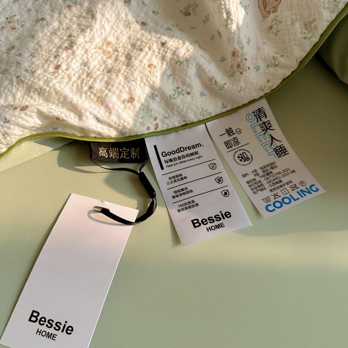 91家纺网 家纺一手货源 找家纺 几禾 2026新款泡芙纱单夏被夏凉被空调被-凉糖系列（凉而不冰的触感，清凉与柔软兼得） 凉糖-木马小花团