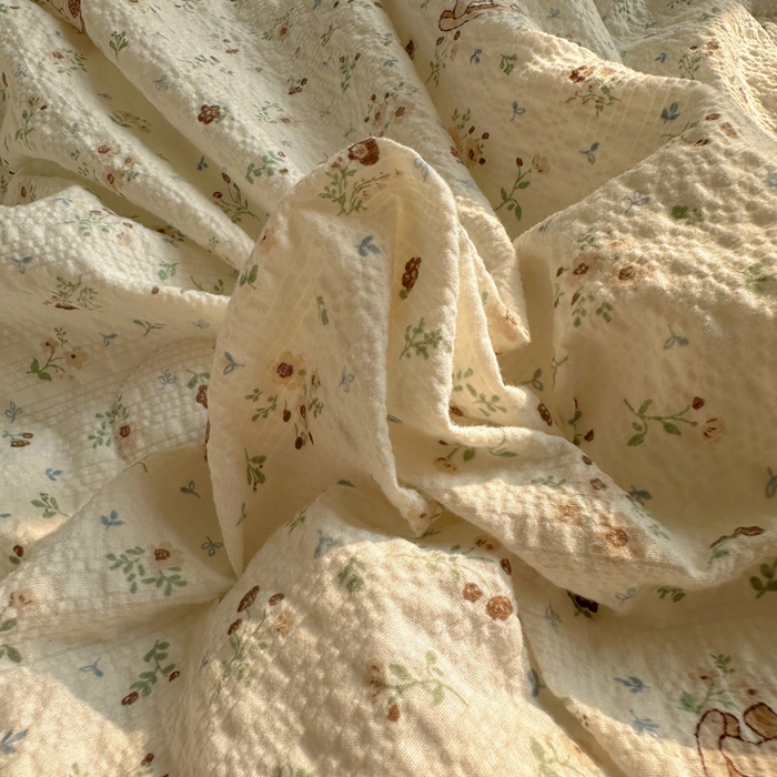 91家纺网 家纺一手货源 找家纺 几禾 2026新款泡芙纱单夏被夏凉被空调被-凉糖系列（凉而不冰的触感，清凉与柔软兼得） 凉糖-木马小花团