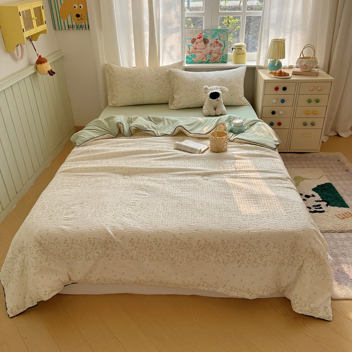 91家纺网 家纺一手货源 找家纺 几禾 2026新款泡芙纱单夏被夏凉被空调被-凉糖系列（凉而不冰的触感，清凉与柔软兼得） 凉糖-浅夏花信