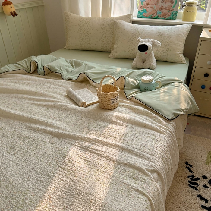 91家纺网 家纺一手货源 找家纺 几禾 2026新款泡芙纱单夏被夏凉被空调被-凉糖系列（凉而不冰的触感，清凉与柔软兼得） 凉糖-浅夏花信