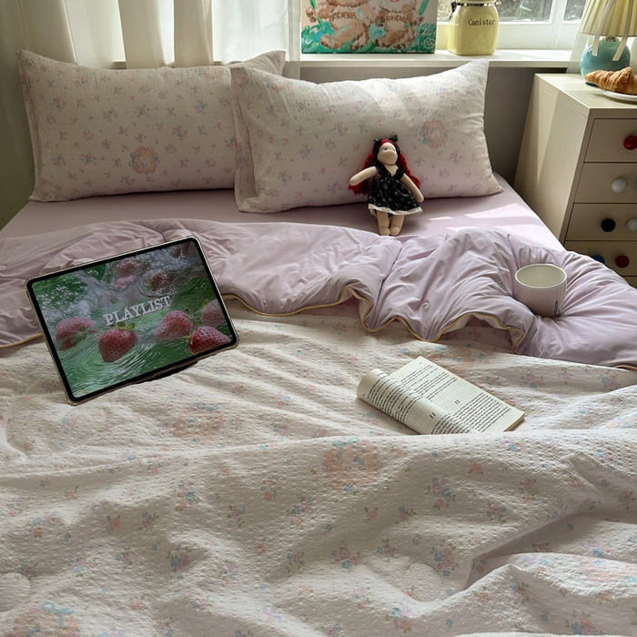 91家纺网 家纺一手货源 找家纺 几禾 2026新款泡芙纱单夏被夏凉被空调被-凉糖系列（凉而不冰的触感，清凉与柔软兼得） 凉糖-碎花藏甜