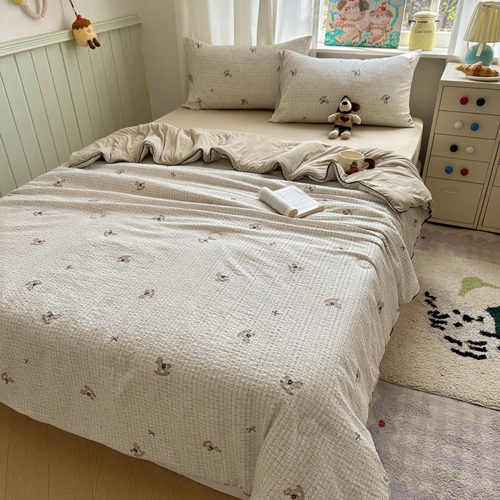 91家纺网 家纺一手货源 找家纺 几禾 2026新款泡芙纱单夏被夏凉被空调被-凉糖系列（凉而不冰的触感，清凉与柔软兼得） 凉糖-织纹木马迹