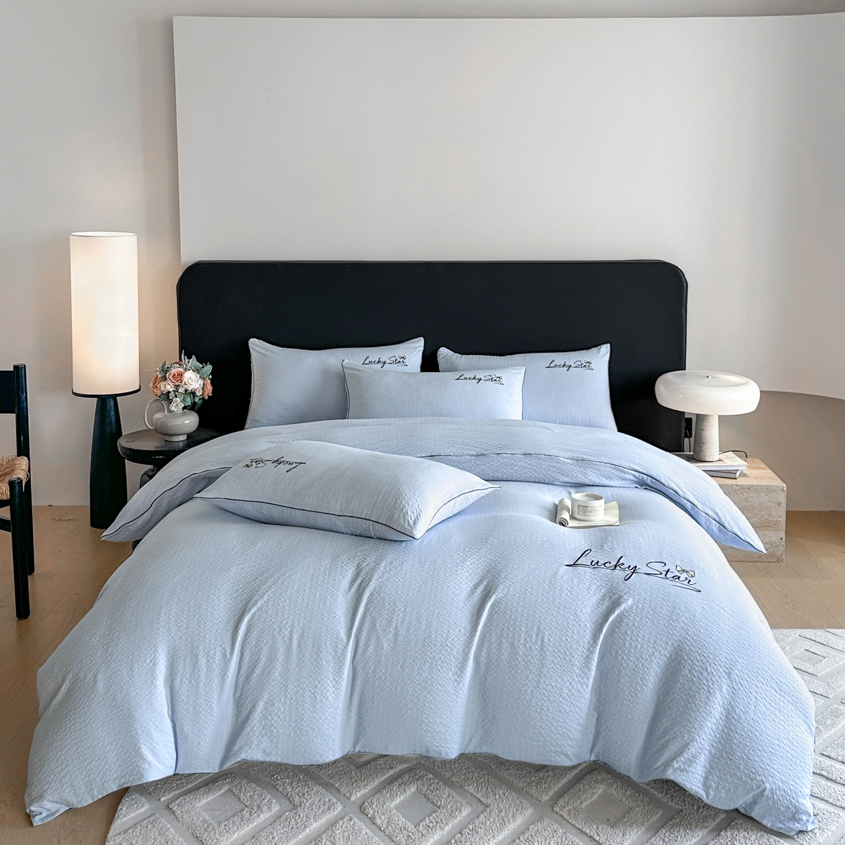 91家纺网 家纺一手货源 找家纺 利欧 2025新款兔毛牛奶绒印花四件套 墨斑幻花