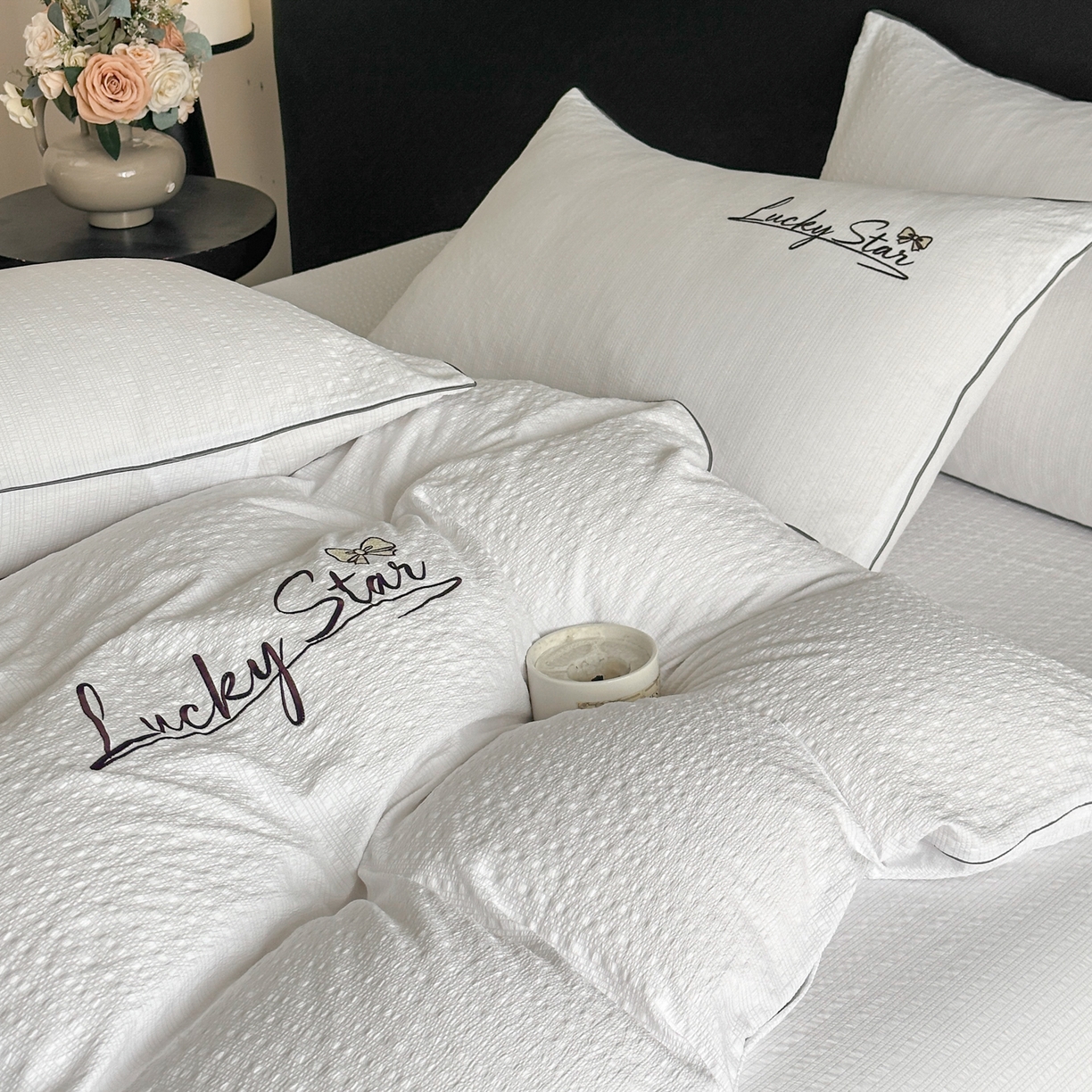 91家纺网 家纺一手货源 找家纺 利欧 2026新款水洗棉四件套提花四件套刺绣四件套-幸运 幸运白