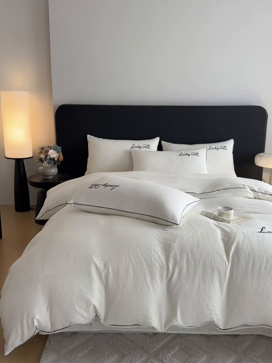 91家纺网 家纺一手货源 找家纺 利欧 2026新款水洗棉四件套提花四件套刺绣四件套-幸运 幸运白