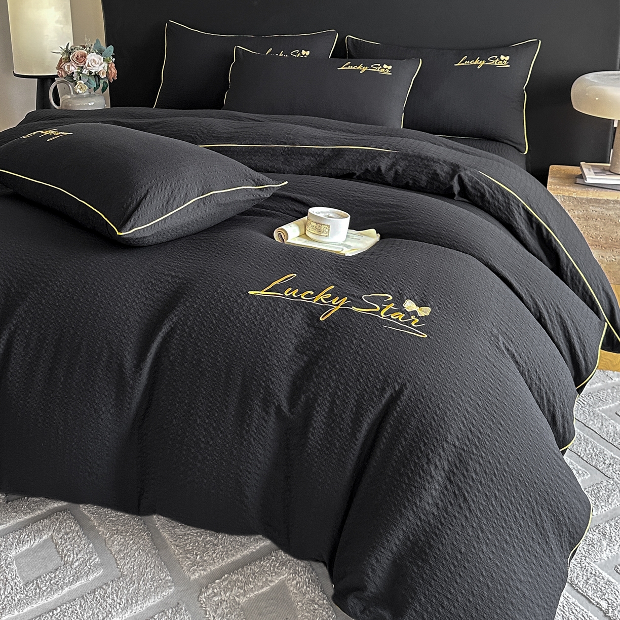 91家纺网 家纺一手货源 找家纺 利欧 2026新款水洗棉四件套提花四件套刺绣四件套-幸运 幸运黑