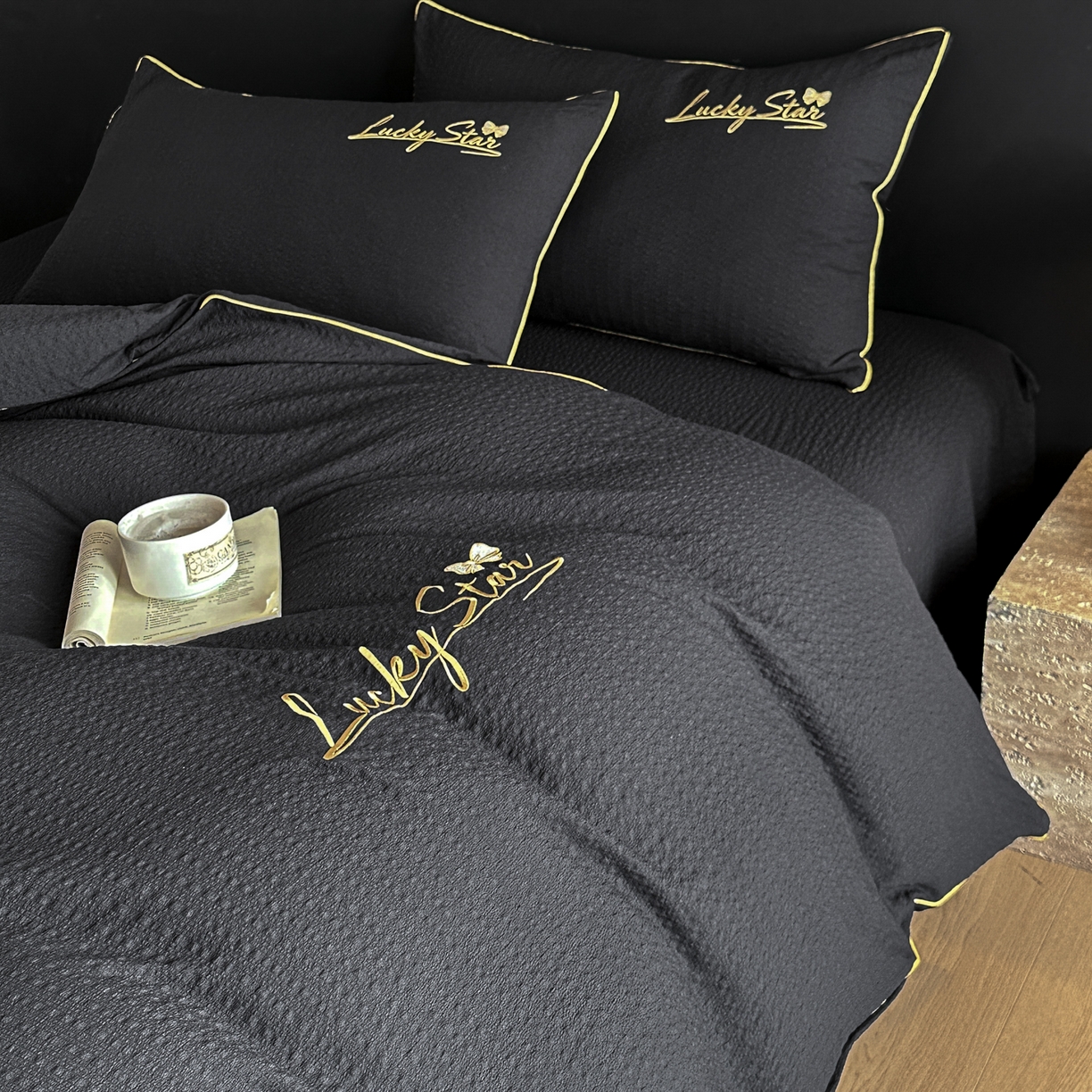 91家纺网 家纺一手货源 找家纺 利欧 2026新款水洗棉四件套提花四件套刺绣四件套-幸运 幸运黑