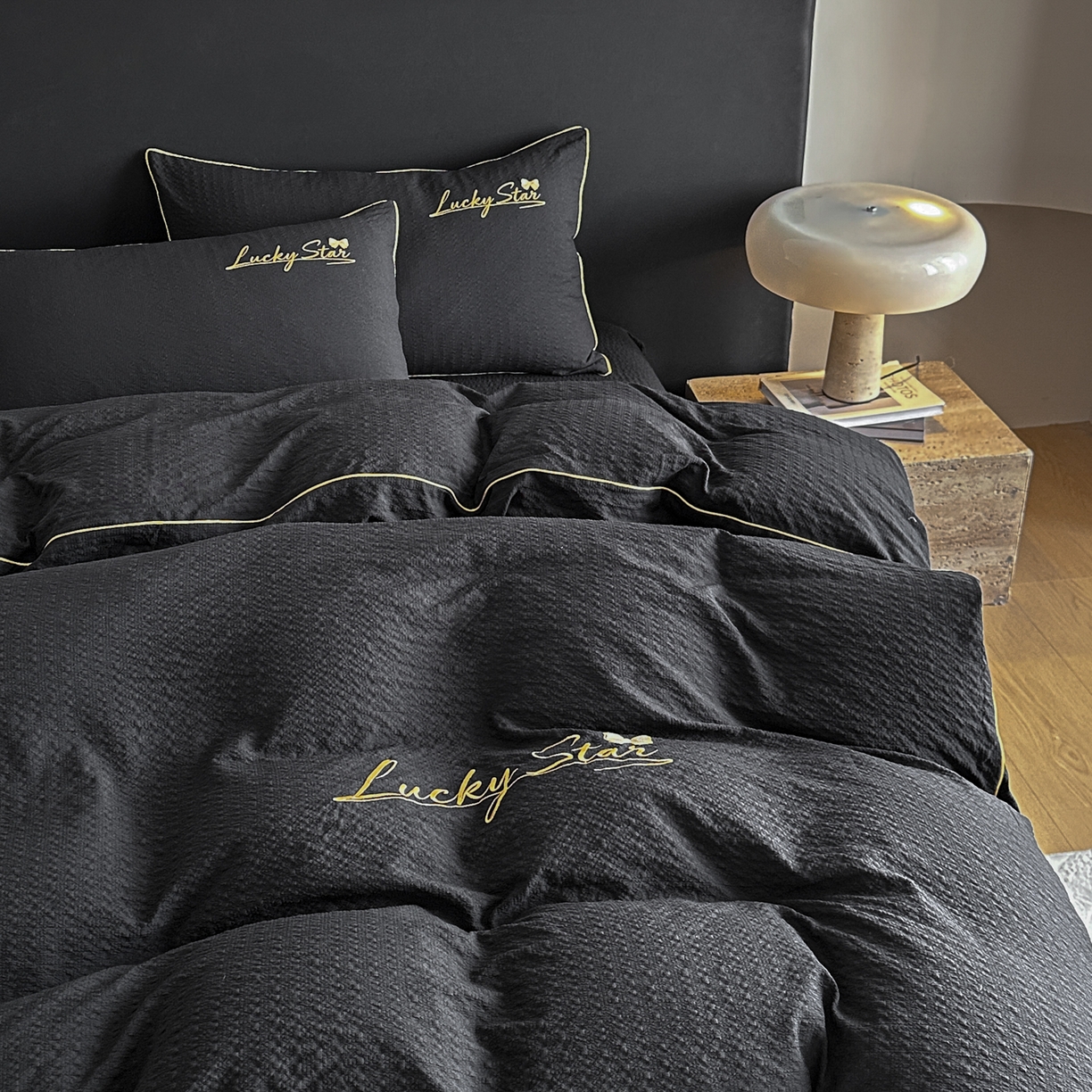 91家纺网 家纺一手货源 找家纺 利欧 2026新款水洗棉四件套提花四件套刺绣四件套-幸运 幸运黑