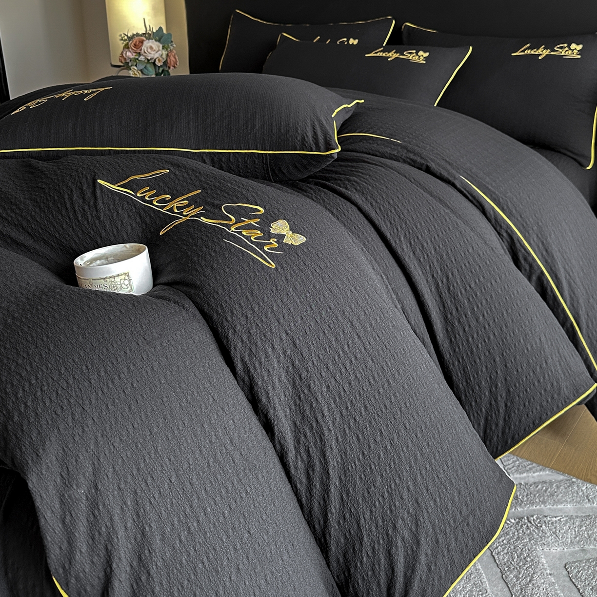 91家纺网 家纺一手货源 找家纺 利欧 2026新款水洗棉四件套提花四件套刺绣四件套-幸运 幸运黑