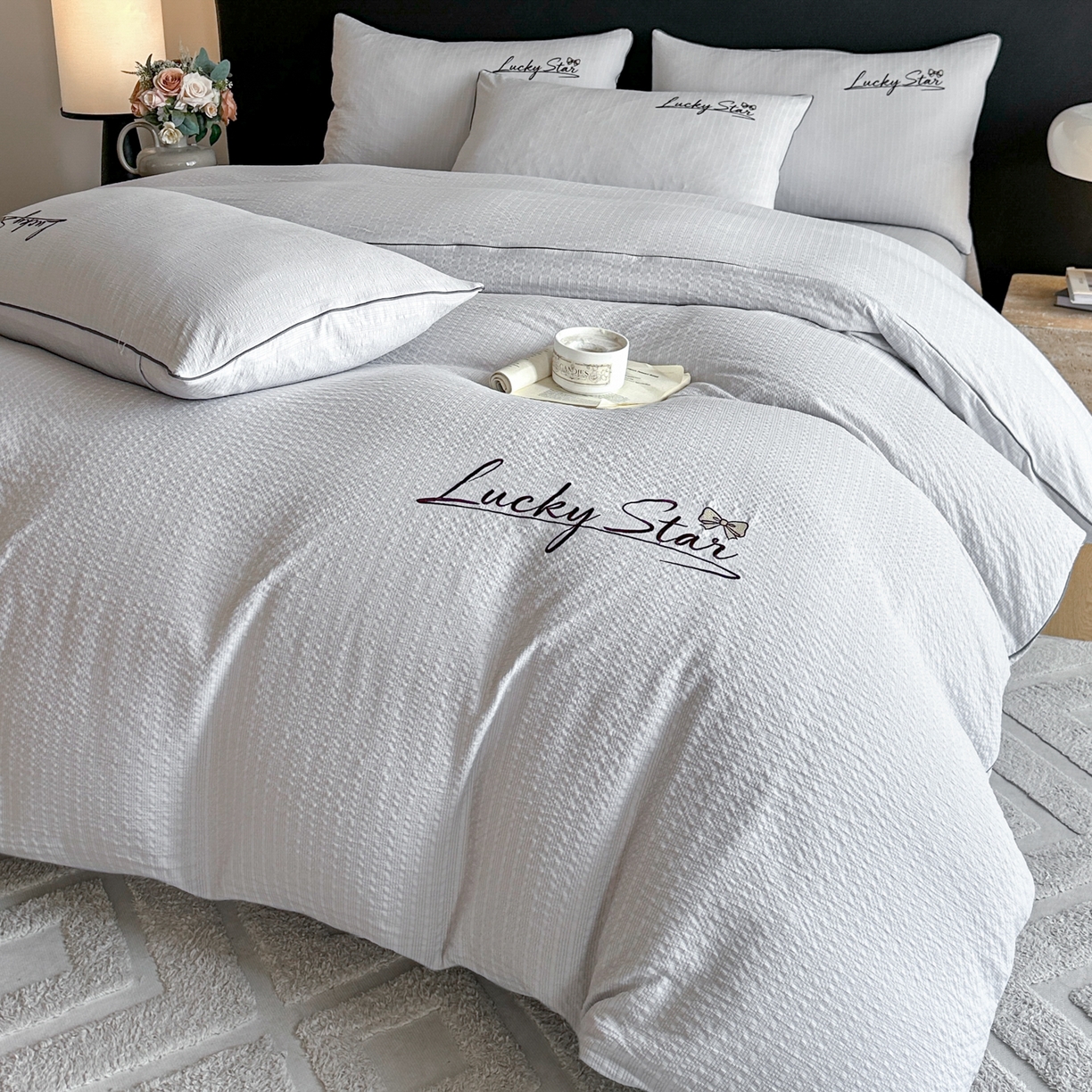 91家纺网 家纺一手货源 找家纺 利欧 2026新款水洗棉四件套提花四件套刺绣四件套-幸运 幸运灰