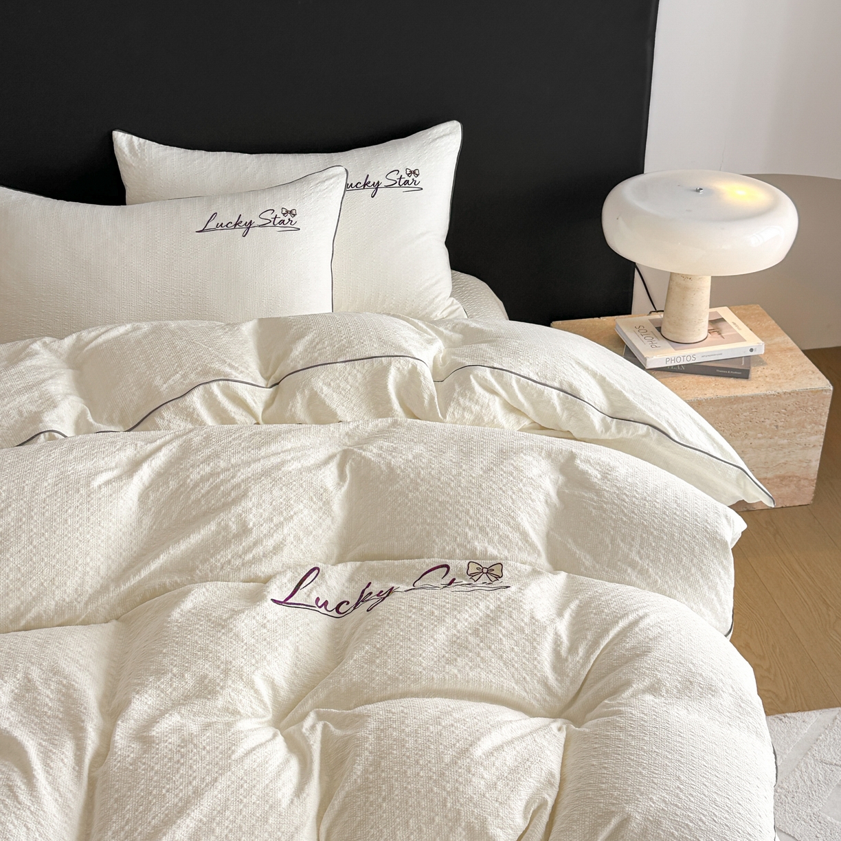 91家纺网 家纺一手货源 找家纺 利欧 2026新款水洗棉四件套提花四件套刺绣四件套-幸运 幸运米黄