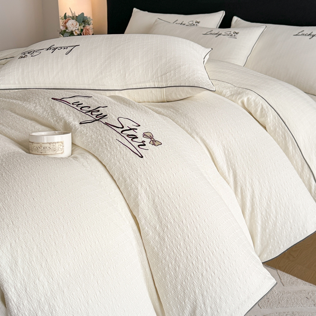 91家纺网 家纺一手货源 找家纺 利欧 2026新款水洗棉四件套提花四件套刺绣四件套-幸运 幸运米黄