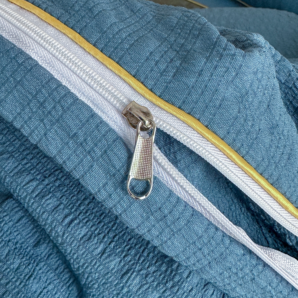 91家纺网 家纺一手货源 找家纺 利欧 2026新款水洗棉四件套提花四件套刺绣四件套-幸运 幸运深蓝