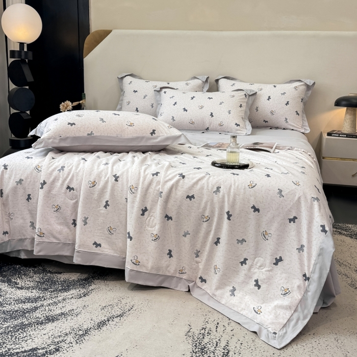 91家纺网 家纺一手货源 找家纺 新款凉感天丝棉夏被夏凉被空调被夏被四件套系列 小木马