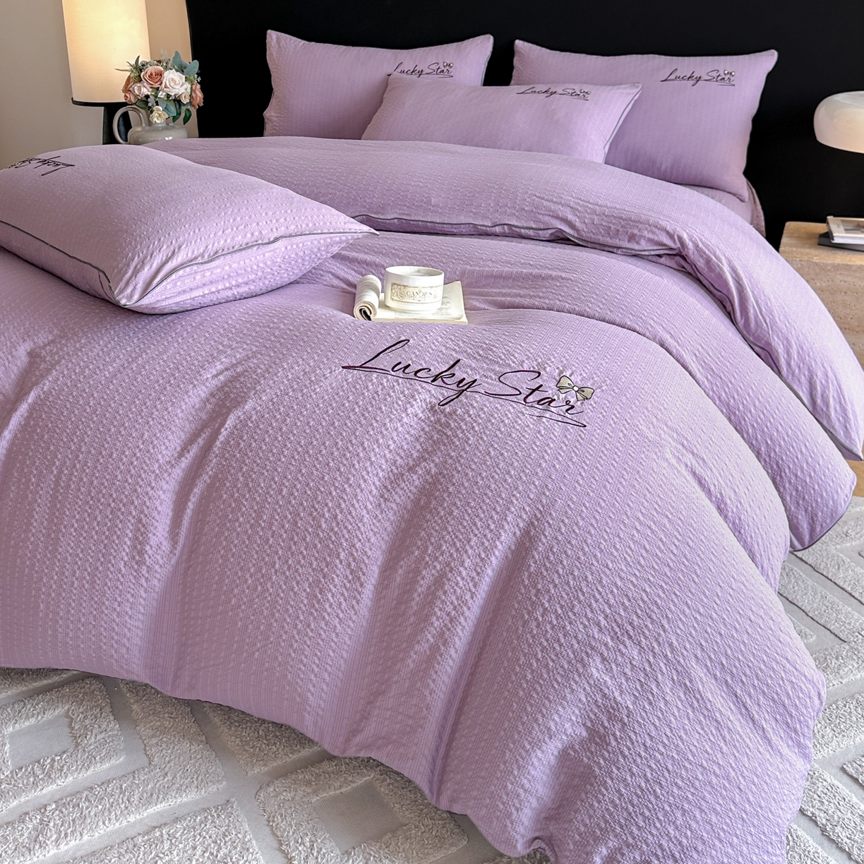 91家纺网 家纺一手货源 找家纺 利欧 2026新款水洗棉四件套提花四件套刺绣四件套-幸运 幸运紫