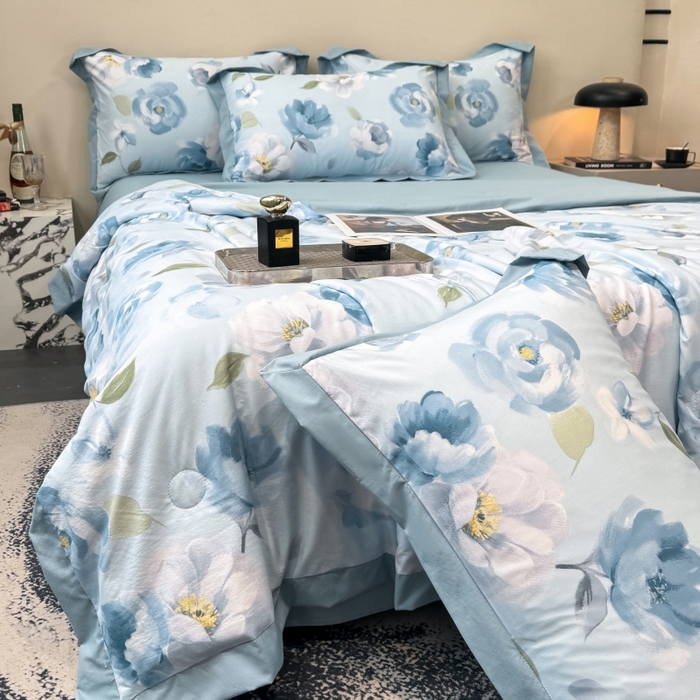 91家纺网 家纺一手货源 找家纺 新款凉感天丝棉夏被夏凉被空调被夏被四件套系列 云兮蓝