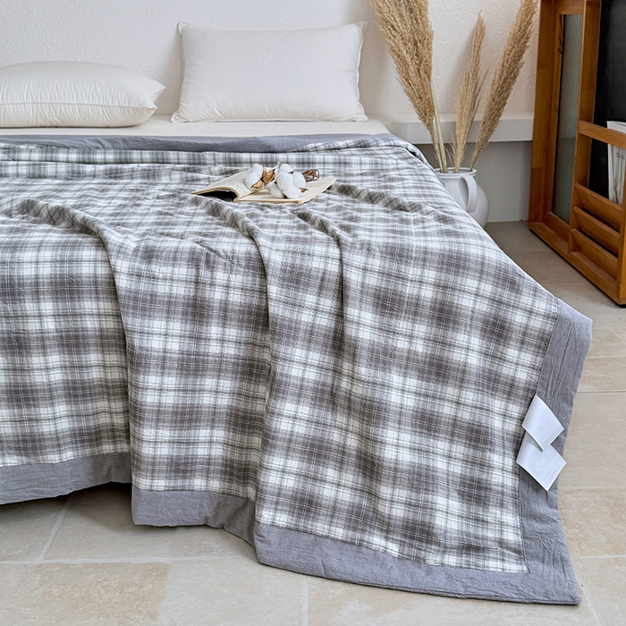 91家纺网 家纺一手货源 找家纺 家贝爱 2026新款全棉色织新疆棉花夏被夏凉被空调被 雾莲格