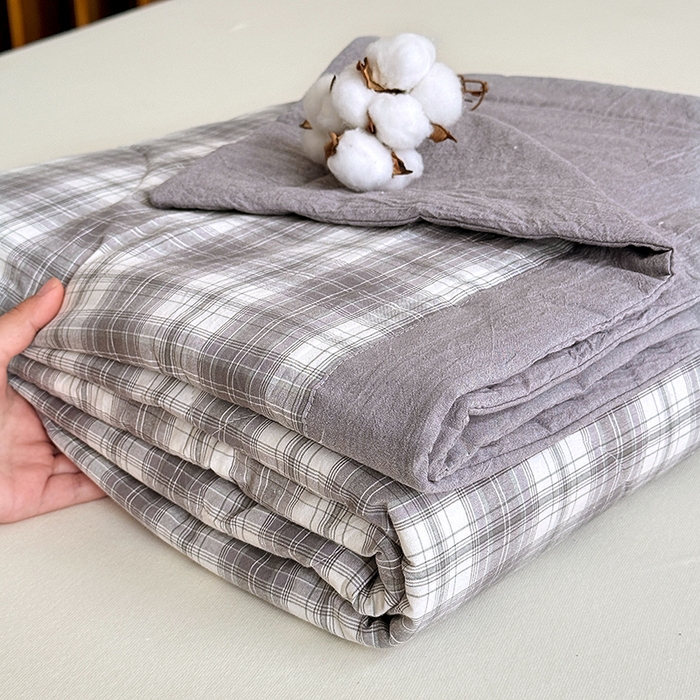 91家纺网 家纺一手货源 找家纺 家贝爱 2026新款全棉色织新疆棉花夏被夏凉被空调被 雾莲格