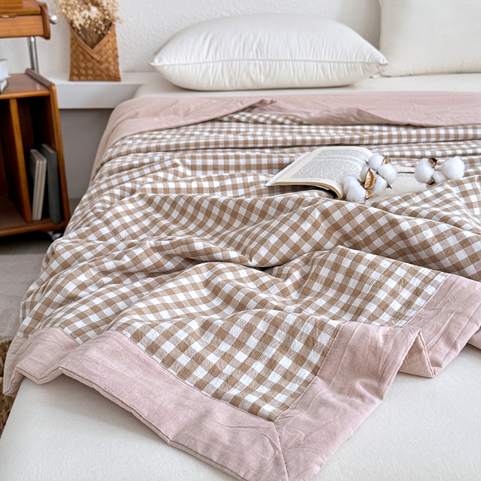 91家纺网 家纺一手货源 找家纺 家贝爱 2026新款全棉色织新疆棉花夏被夏凉被空调被 小咖格