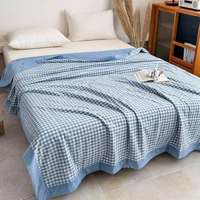 91家纺网 家纺一手货源 找家纺 家贝爱 2026新款全棉色织新疆棉花夏被夏凉被空调被 小蓝格