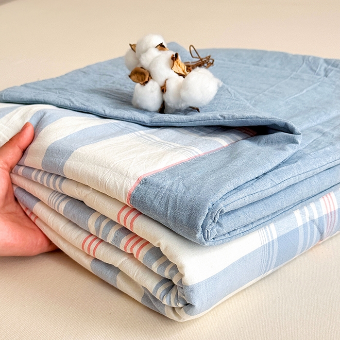 91家纺网 家纺一手货源 找家纺 家贝爱 2026新款全棉色织新疆棉花夏被夏凉被空调被 雅尚蓝