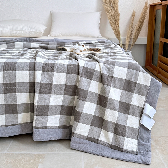 91家纺网 家纺一手货源 找家纺 家贝爱 2026新款全棉色织新疆棉花夏被夏凉被空调被 中灰格