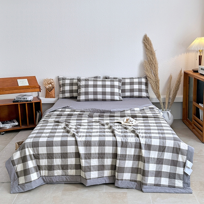 91家纺网 家纺一手货源 找家纺 家贝爱 2026新款全棉色织新疆棉花夏被夏凉被空调被 中灰格