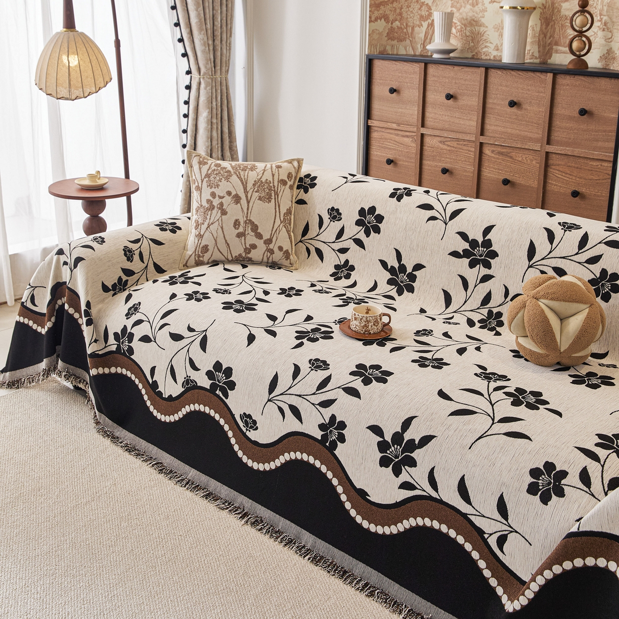 91家纺网 家纺一手货源 找家纺 逐日沙发套 2026新款加厚雪尼尔-沙发巾 黑影繁花