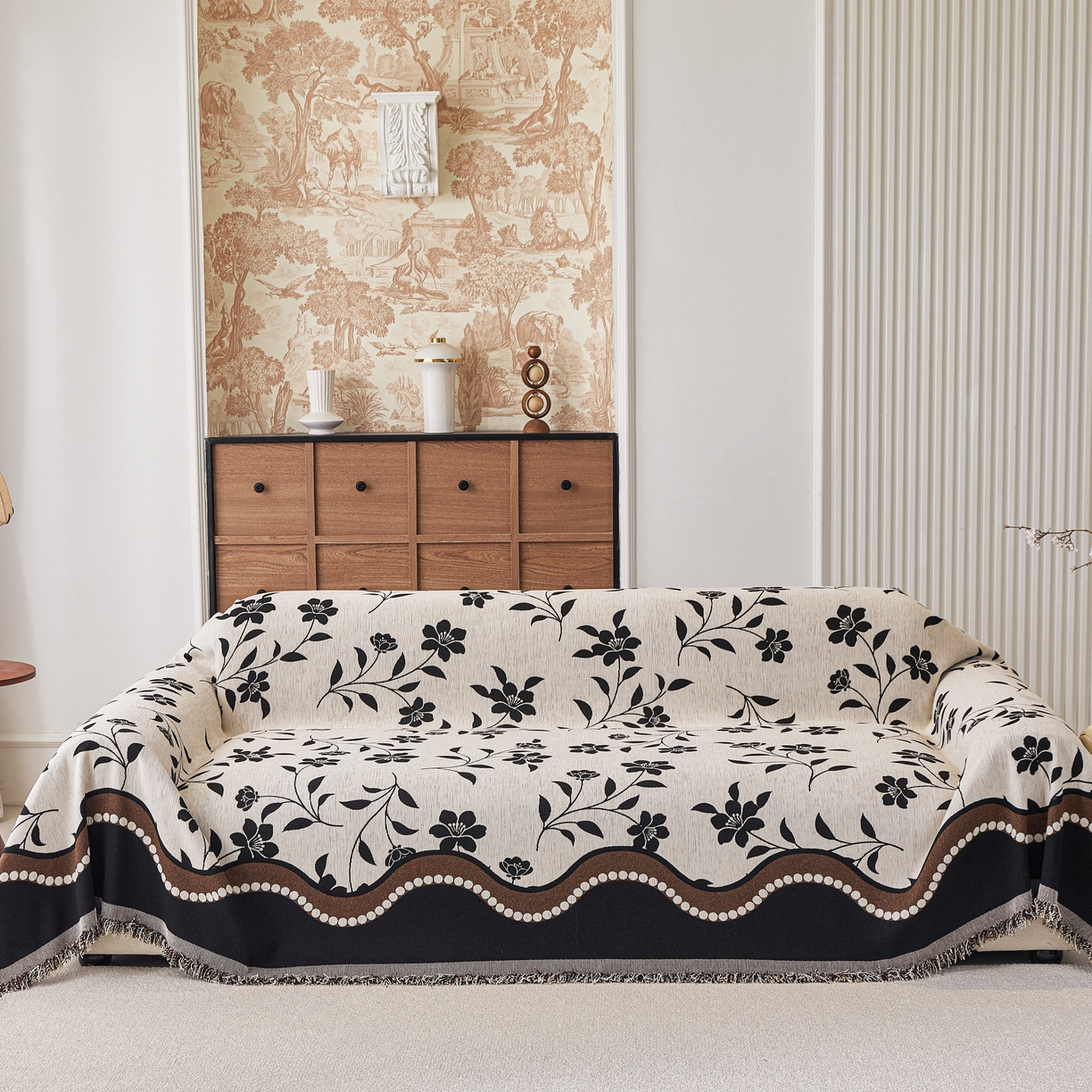 91家纺网 家纺一手货源 找家纺 逐日沙发套 2026新款加厚雪尼尔-沙发巾 黑影繁花