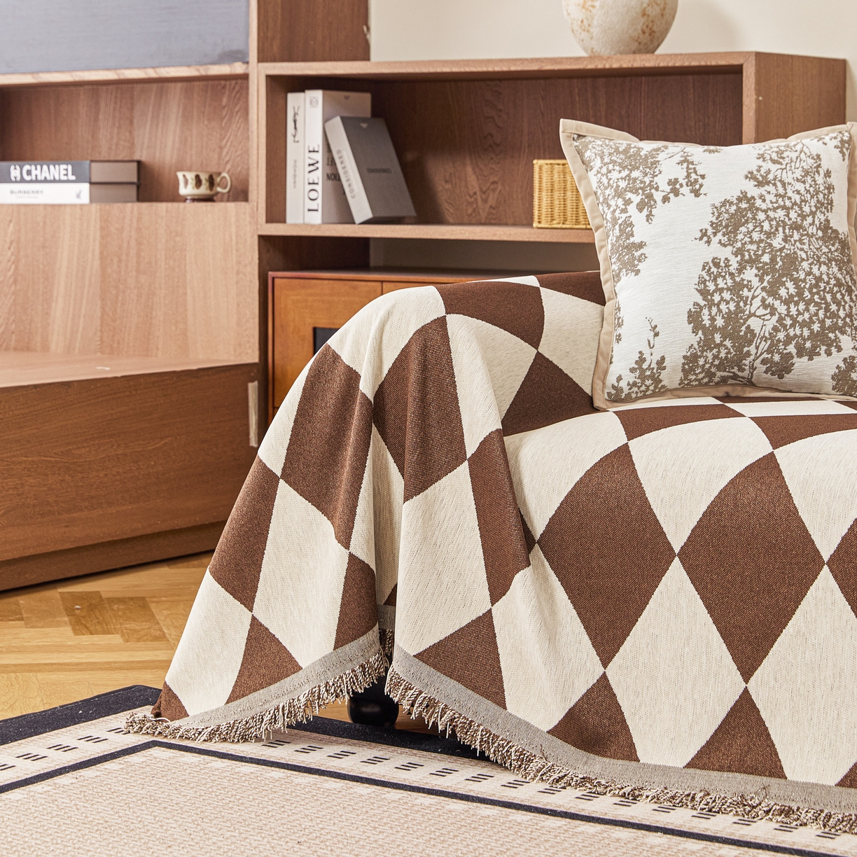 91家纺网 家纺一手货源 找家纺 逐日沙发套 2026新款加厚雪尼尔-沙发巾 摩卡棋盘