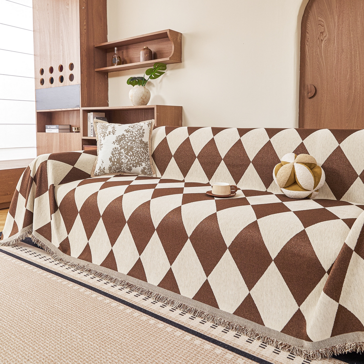 91家纺网 家纺一手货源 找家纺 逐日沙发套 2026新款加厚雪尼尔-沙发巾 摩卡棋盘