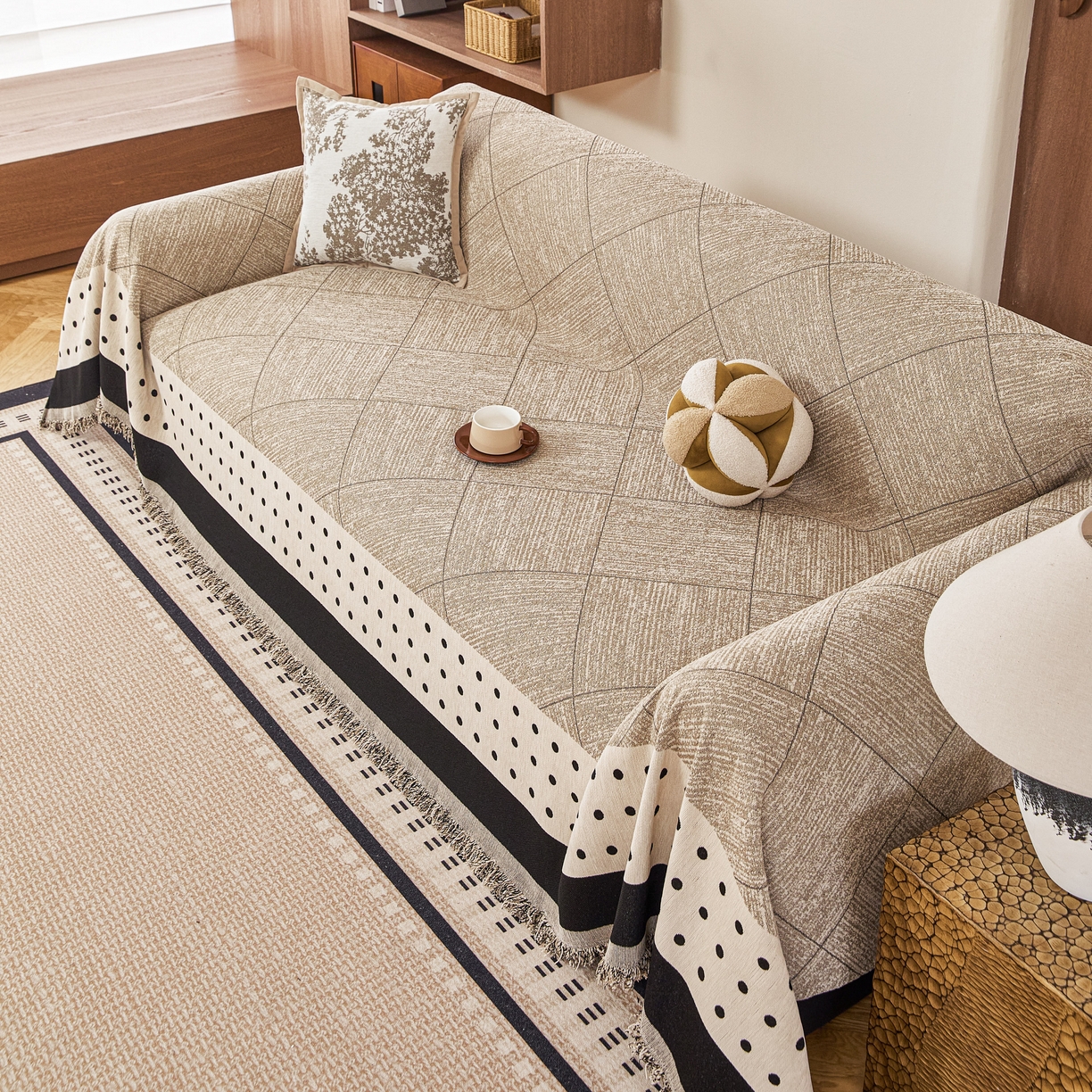 91家纺网 家纺一手货源 找家纺 逐日沙发套 2026新款加厚雪尼尔-沙发巾 雅点格棕