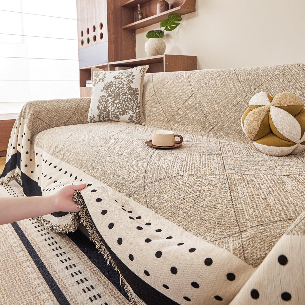 91家纺网 家纺一手货源 找家纺 逐日沙发套 2026新款加厚雪尼尔-沙发巾 雅点格棕