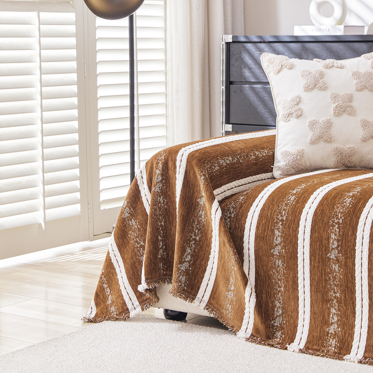 91家纺网 家纺一手货源 找家纺 逐日沙发套 2026新款加厚雪尼尔-沙发巾 织序流年-咖