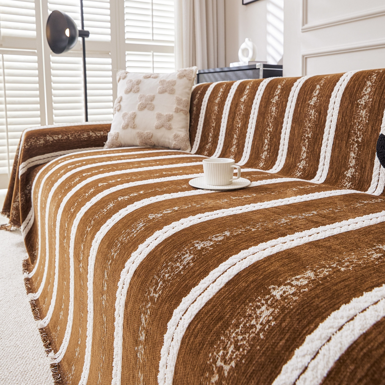 91家纺网 家纺一手货源 找家纺 逐日沙发套 2026新款加厚雪尼尔-沙发巾 织序流年-咖