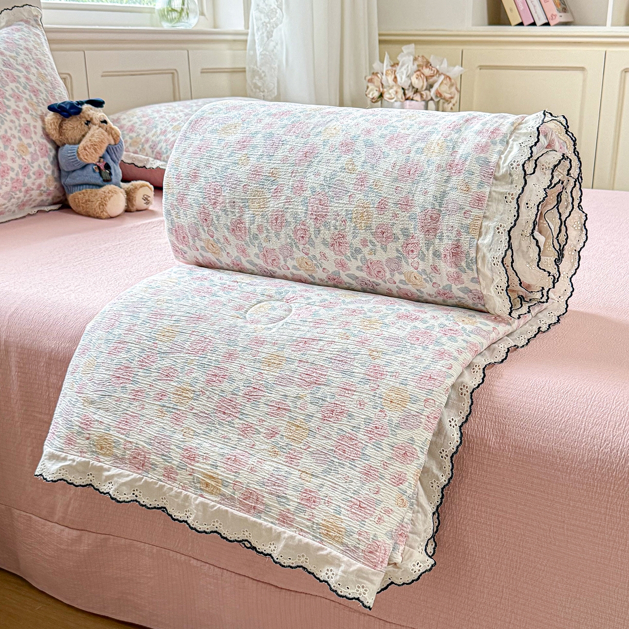 91家纺网 家纺一手货源 找家纺 梦纤绒 2026新款法式全棉花边夏被夏凉被空调被四件套 莫奈花园