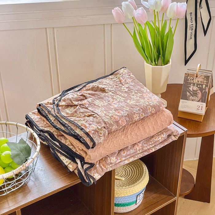 利禾家纺 2026春夏新款泡芙纱法式花边四件套 桔园