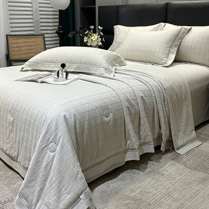 91家纺网 家纺一手货源 找家纺 欧夏 2026新款莱赛尔亚麻天丝麻方格提花镂空夏被空调被夏凉被夏季薄被子直播供货外贸（独立手提袋包装） 绅士灰
