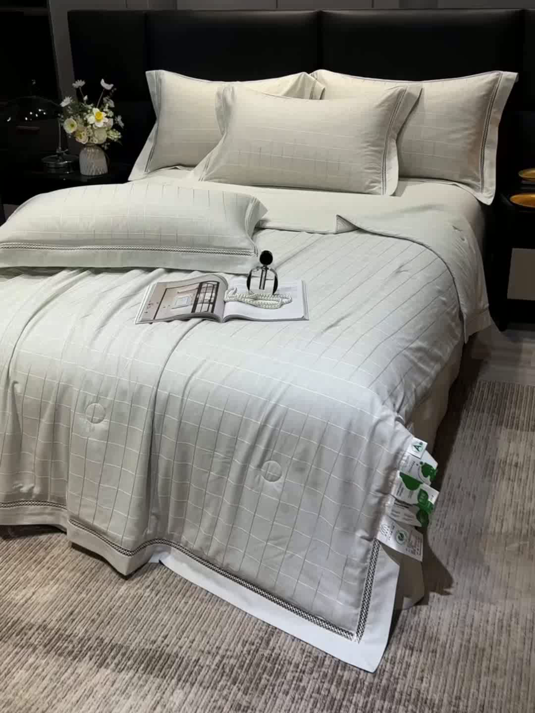 91家纺网 家纺一手货源 找家纺 欧夏 2026新款莱赛尔亚麻天丝麻方格提花镂空夏被空调被夏凉被夏季薄被子直播供货外贸（独立手提袋包装） 宾利蓝