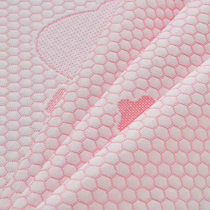 91家纺网 家纺一手货源 找家纺 梦之星 2026春夏新款400克A类提花冰豆豆凉感床裙款凉席三件套席子空调软席  卡比巴拉-粉