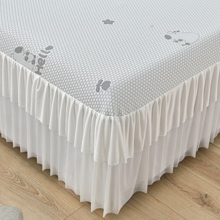 91家纺网 家纺一手货源 找家纺 梦之星 2026春夏新款400克A类提花冰豆豆凉感床裙款凉席三件套席子空调软席  卡比巴拉-灰