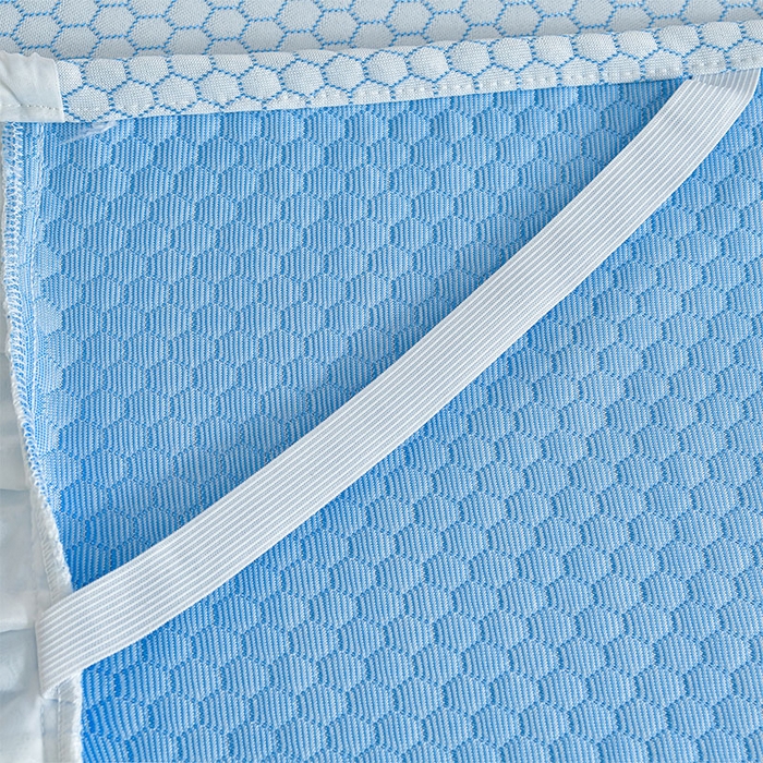 91家纺网 家纺一手货源 找家纺 梦之星 2026春夏新款400克A类提花冰豆豆凉感床裙款凉席三件套席子空调软席  卡比巴拉-蓝