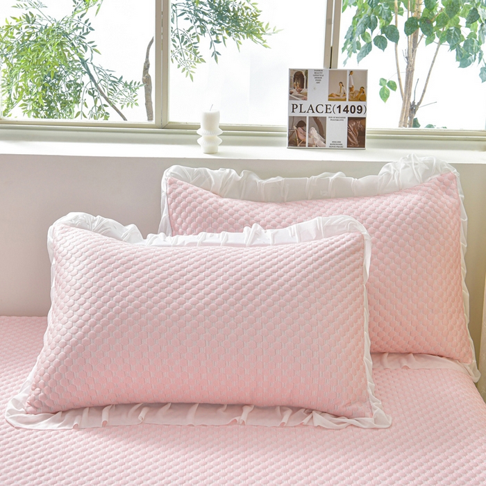 91家纺网 家纺一手货源 找家纺 梦之星 2026春夏新款400克A类提花冰豆豆凉感床裙款凉席三件套席子空调软席  粉色