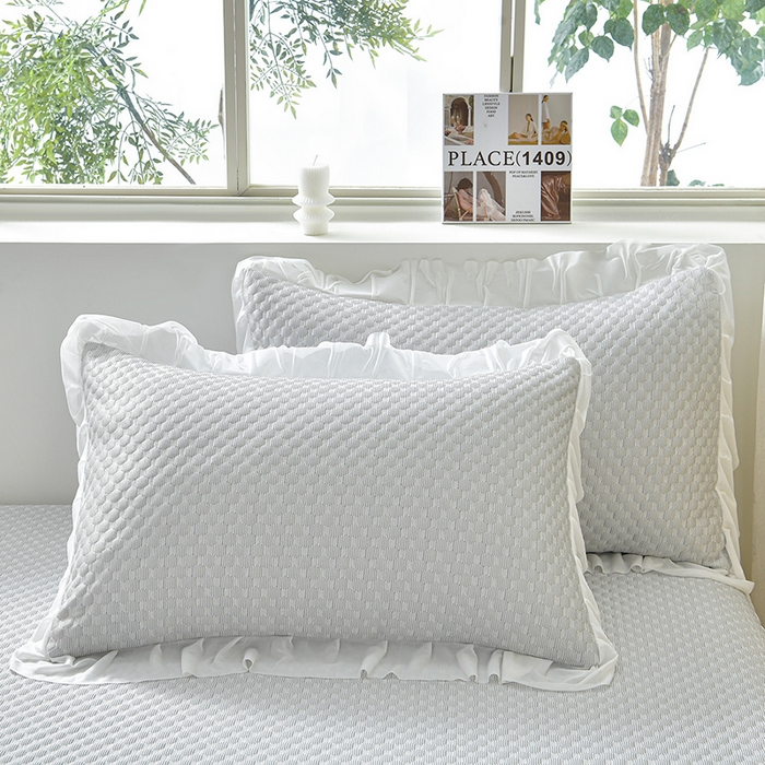 91家纺网 家纺一手货源 找家纺 梦之星 2026春夏新款400克A类提花冰豆豆凉感床裙款凉席三件套席子空调软席  灰色