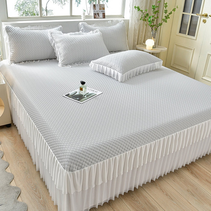 91家纺网 家纺一手货源 找家纺 梦之星 2026春夏新款400克A类提花冰豆豆凉感床裙款凉席三件套席子空调软席  灰色