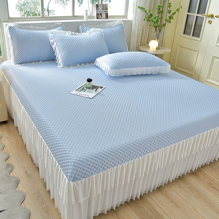 91家纺网 家纺一手货源 找家纺 梦之星 2026春夏新款400克A类提花冰豆豆凉感床裙款凉席三件套席子空调软席  蓝色