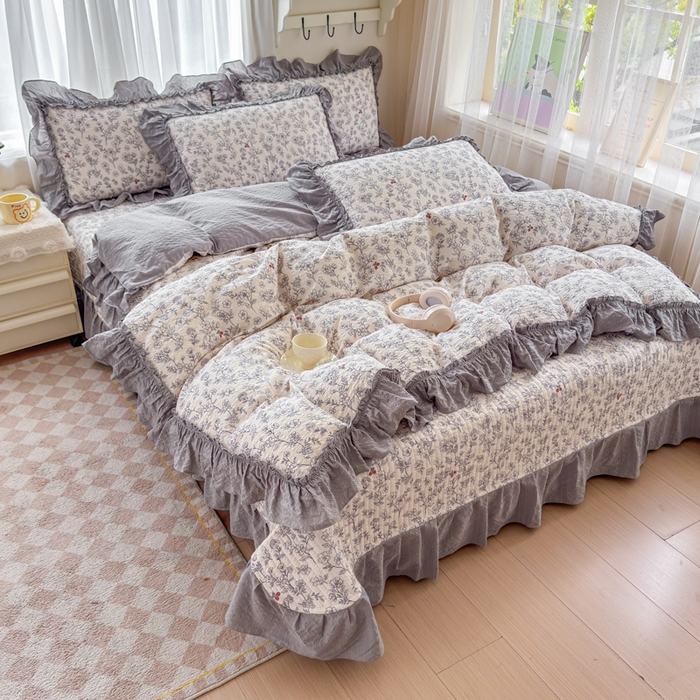 91家纺网 家纺一手货源 找家纺 仟网汇 2026新款法式花边泡芙纱双层纱床单床盖夏被夏凉被空调被四件套密拷花边款 灰调花园