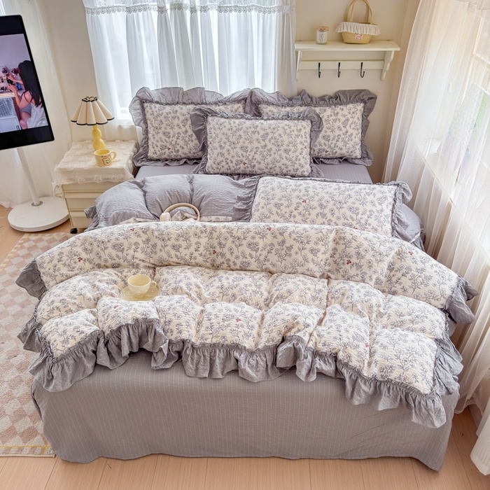 91家纺网 家纺一手货源 找家纺 仟网汇 2026新款法式花边泡芙纱双层纱床单床盖夏被夏凉被空调被四件套密拷花边款 灰调花园