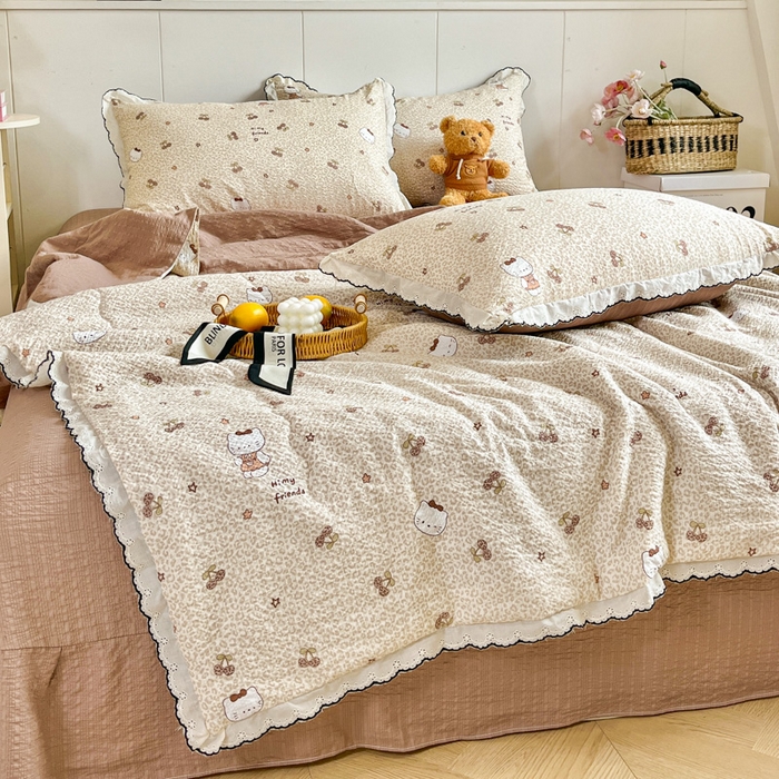 91家纺网 家纺一手货源 找家纺 （总）利禾 2026新款泡芙全棉小黑花边夏被四件套夏凉被空调被