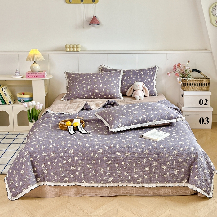 91家纺网 家纺一手货源 找家纺 利禾 2026新款泡芙全棉小黑花边夏被四件套夏凉被空调被 米兰灰-花边款